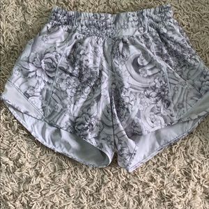 Lululemon shorts size 2